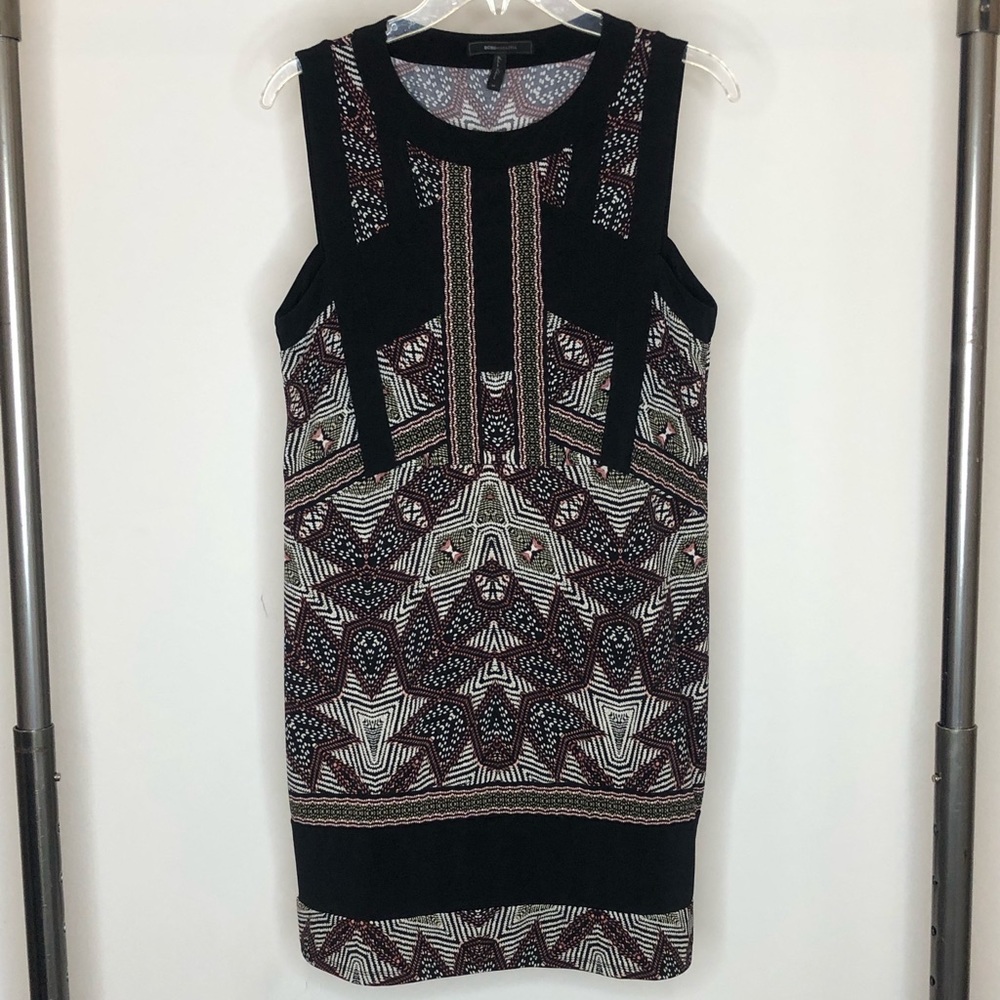 BCBGMAXAZRIA Color-Block Print Sleeveless Dress